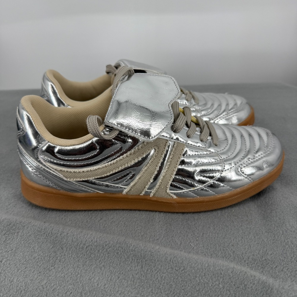 Steve Madden Madrid Womens 8 Silver Metallic Soccer Sneakers MADR03S1